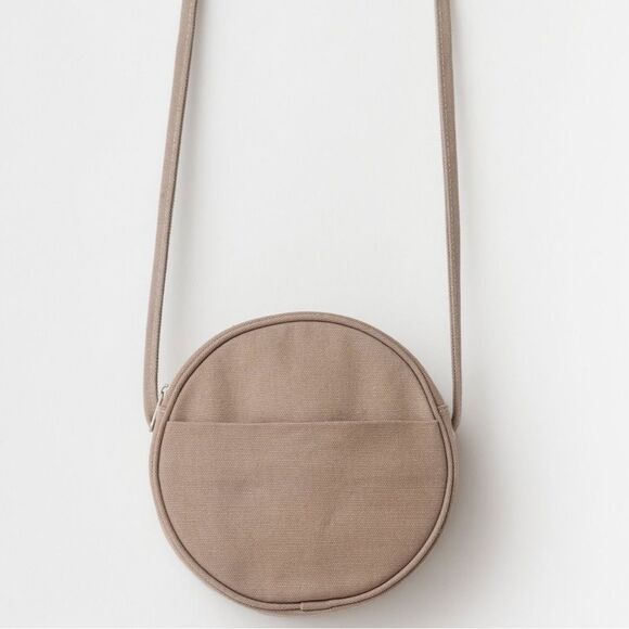 BAGGU Handbags - Baggu Tan Circle Crossbody Bag